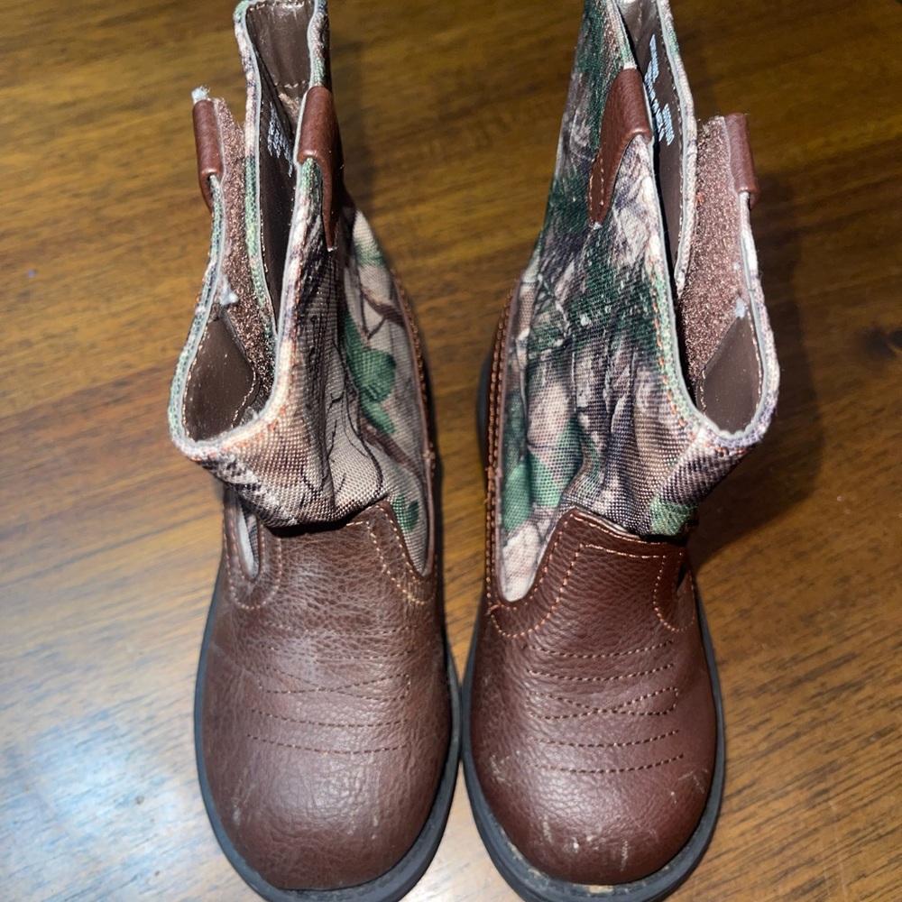 Realtree Kids Camouflage Brown Boots